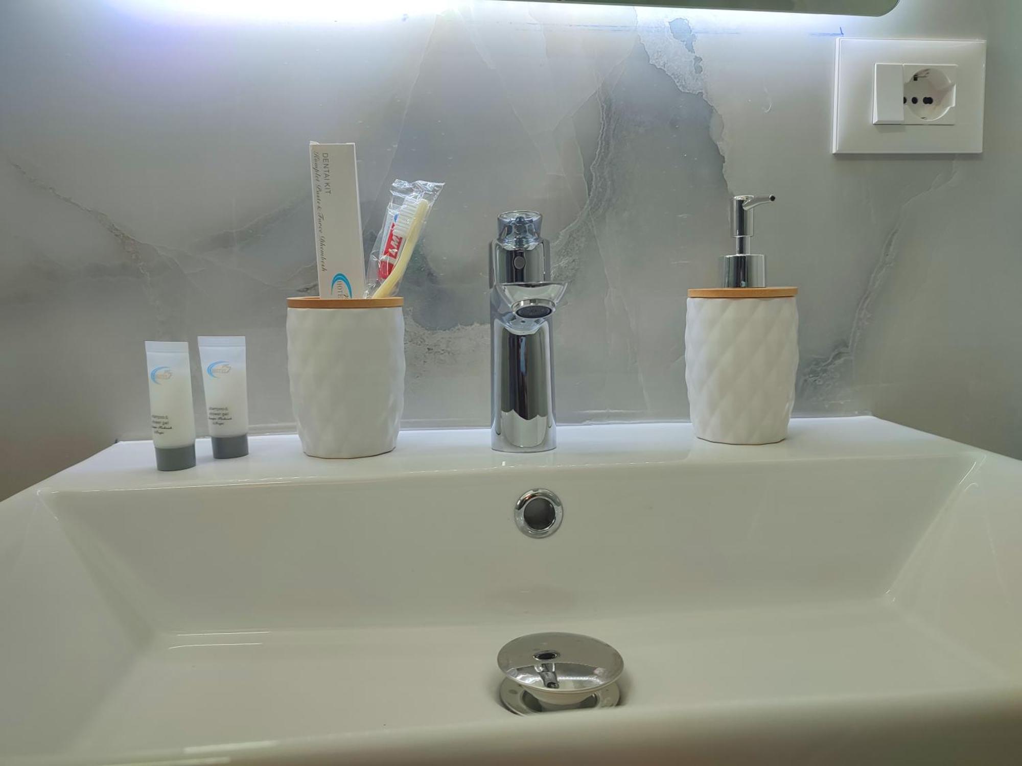 Bp Beach Apartments Golem  Ngoại thất bức ảnh